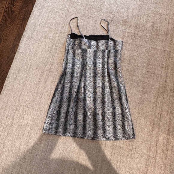 Urban outfitters Snakeskin pattern mini dress - Picture 2 of 4